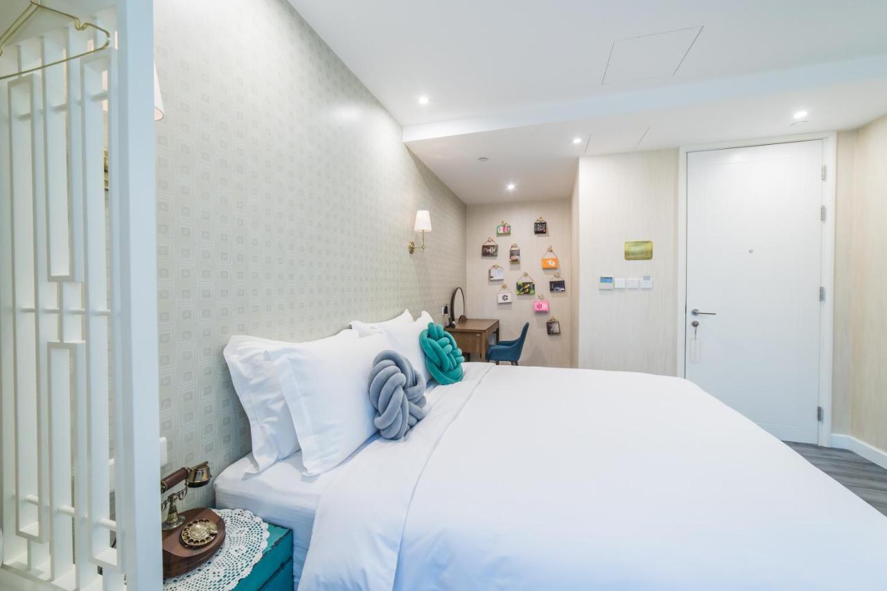 Tung Nam Lou Art Hotel Hong Kong Exterior photo