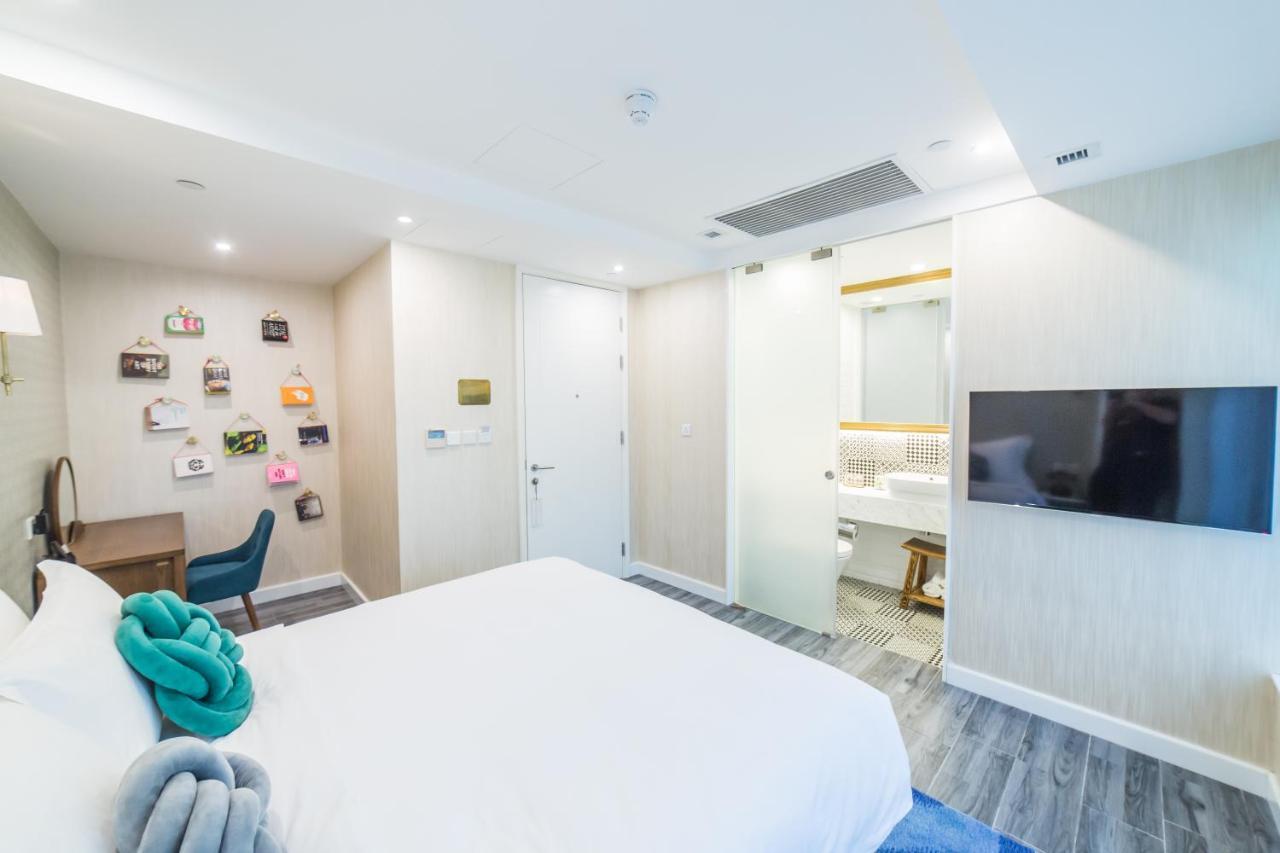 Tung Nam Lou Art Hotel Hong Kong Exterior photo