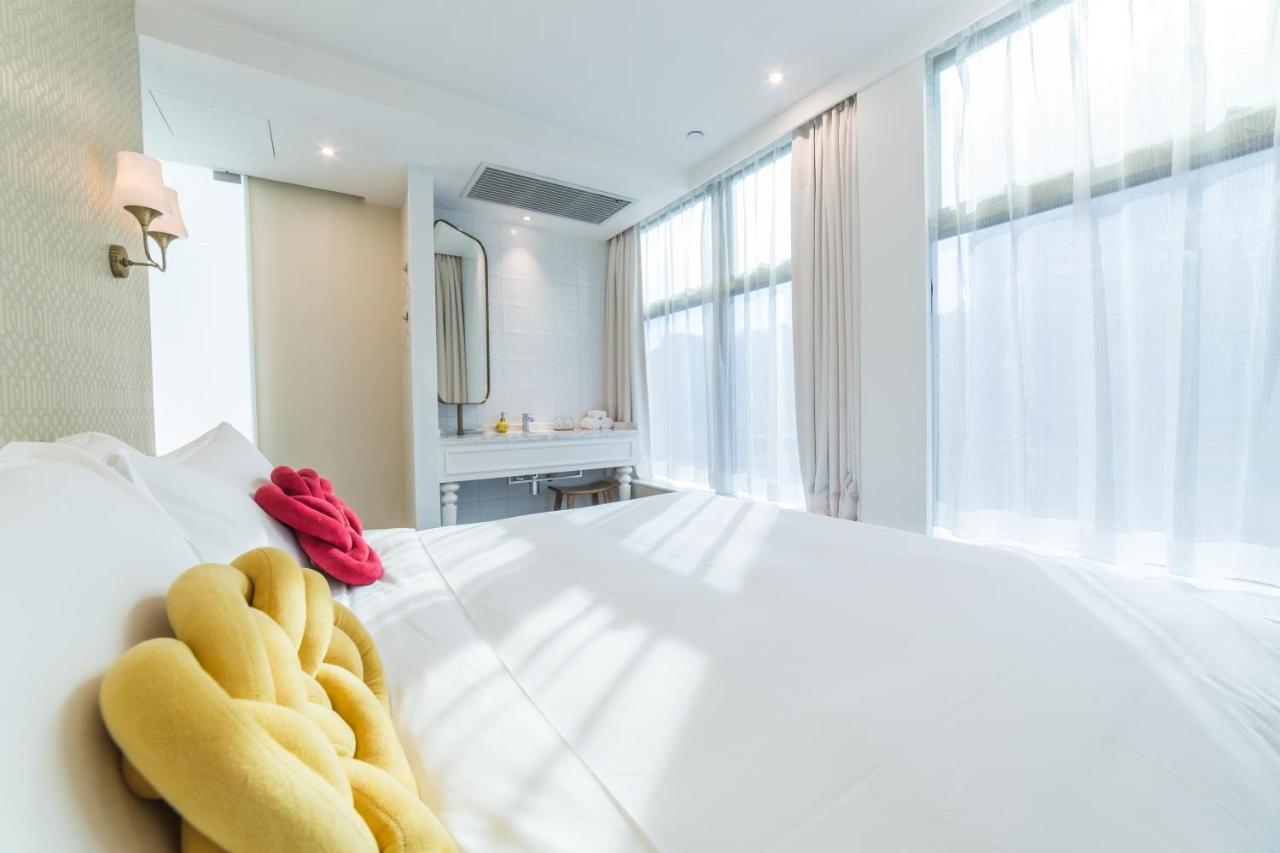Tung Nam Lou Art Hotel Hong Kong Exterior photo