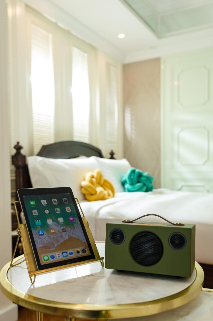 Tung Nam Lou Art Hotel Hong Kong Exterior photo